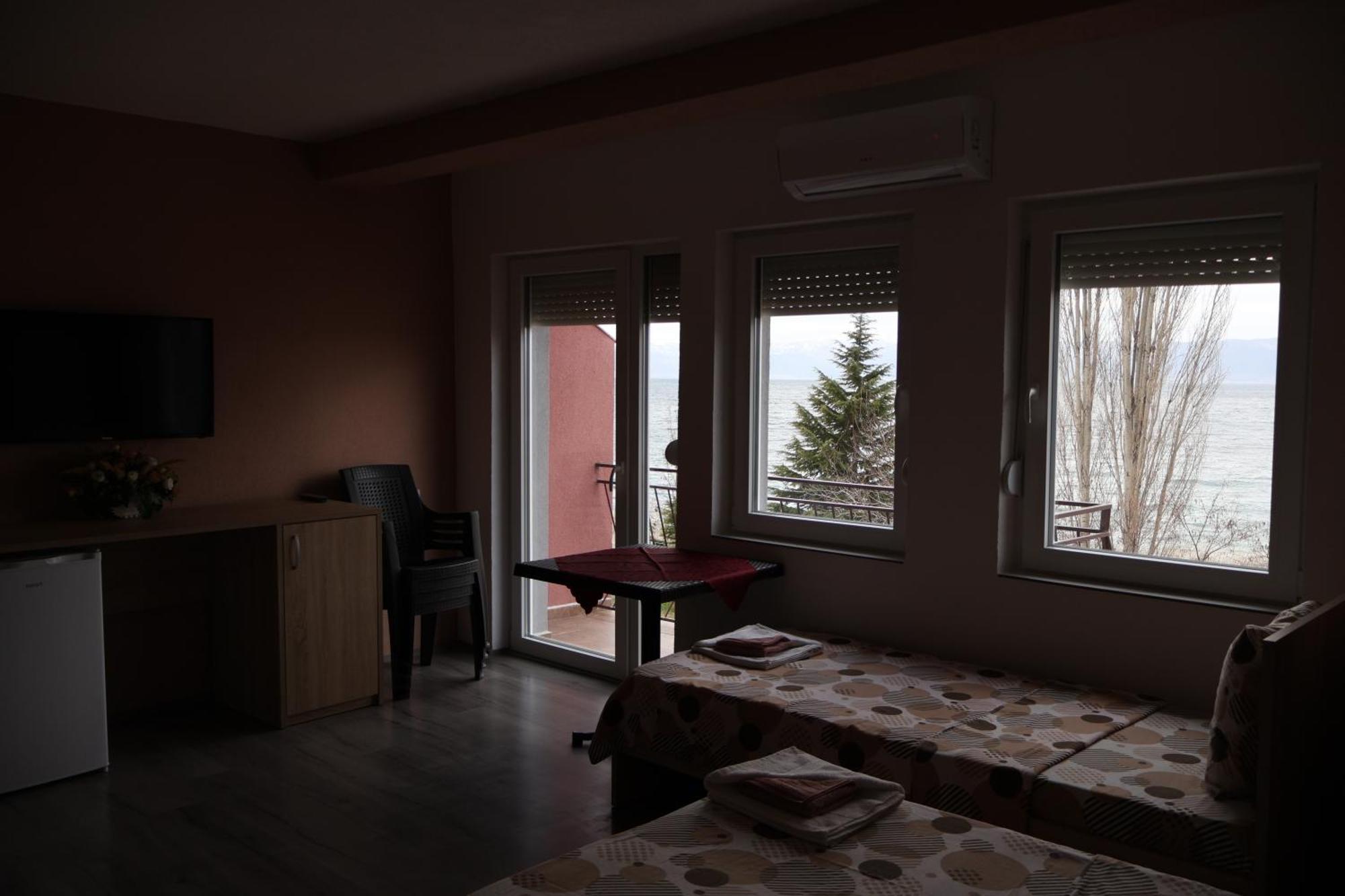 Ajkoski Apartments Peštani Eksteriør bilde