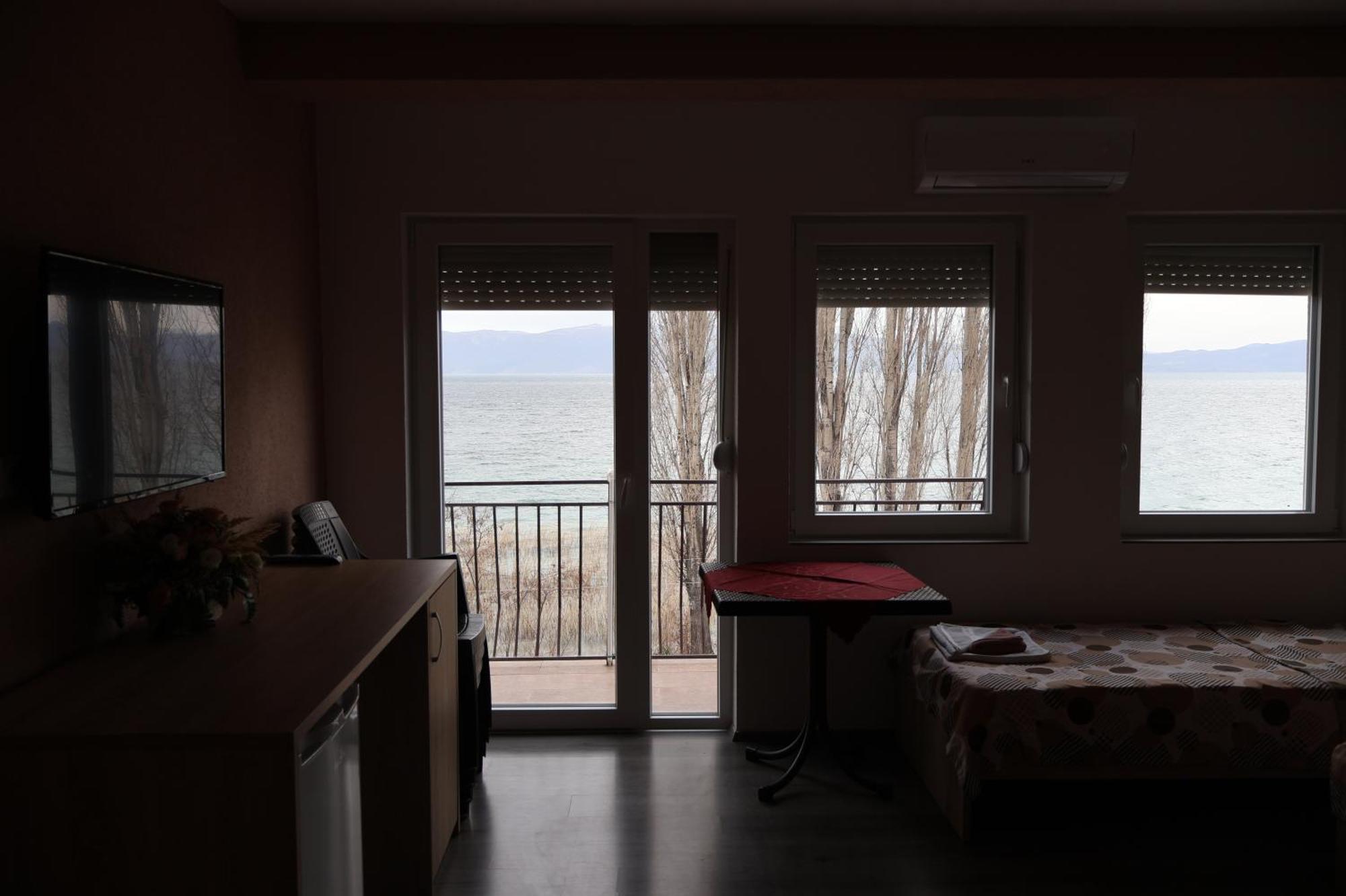 Ajkoski Apartments Peštani Eksteriør bilde